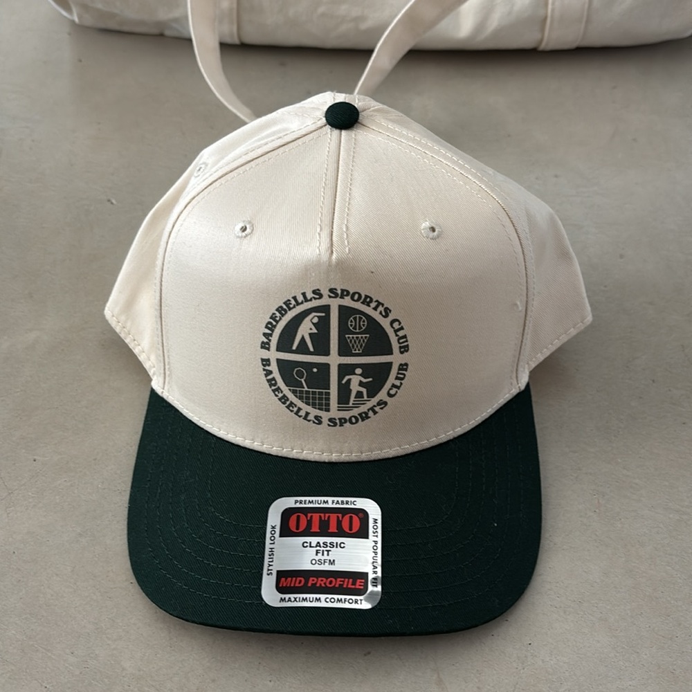 Sale! NEW Barebells Sports Club gym bag & Barebells Sports Club hat - Picture 3 of 14